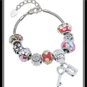 ❤️❤️ Murano Glass Lock & Key Charm Bracelet ❤️❤️